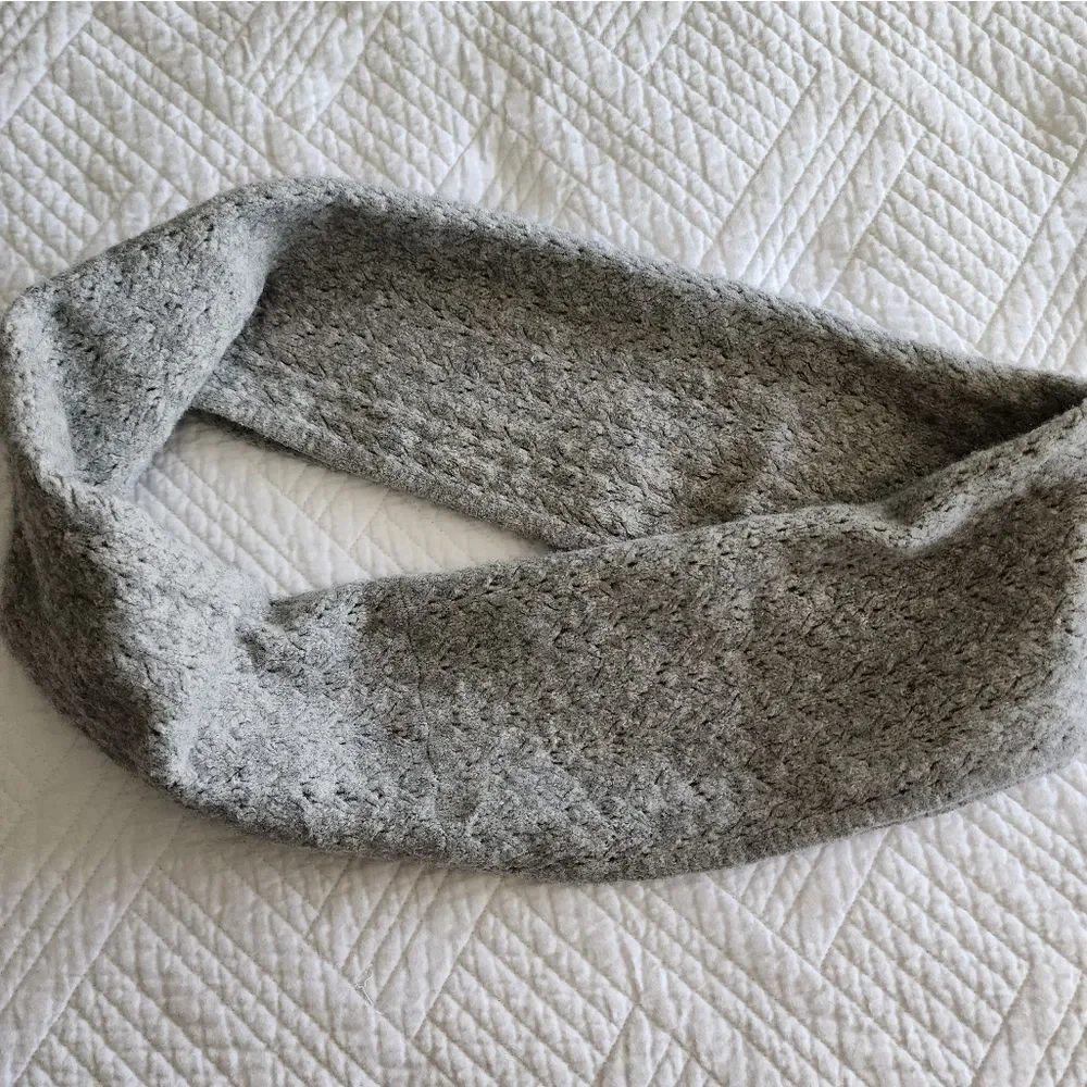 Celeste wool cashmere oatmeal infinity scarf